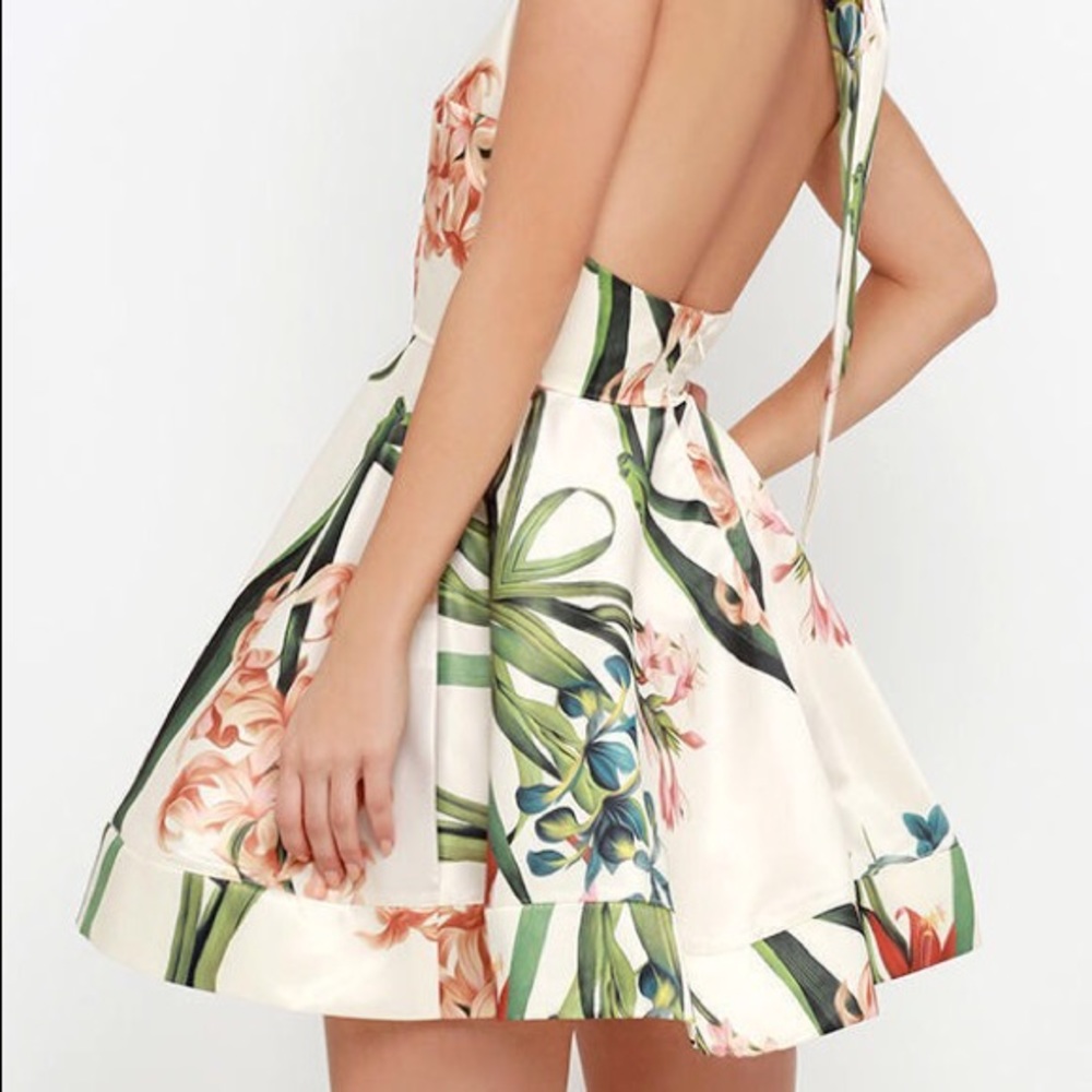 Luxell halter skater dress from Lulus size m